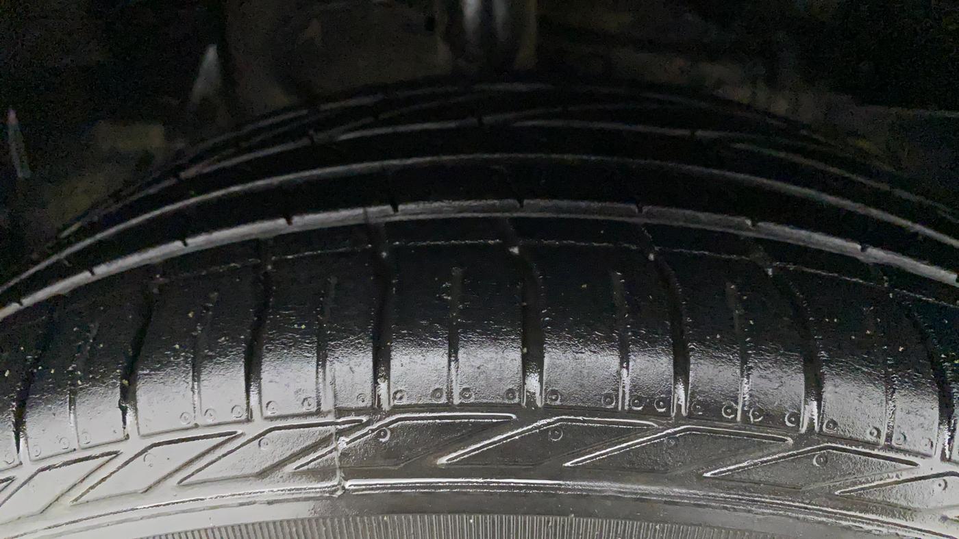 2019 Tata NEXON XZ PLUS PETROL, Petrol, Manual, 44,647 km, Right Front Tyre Tread