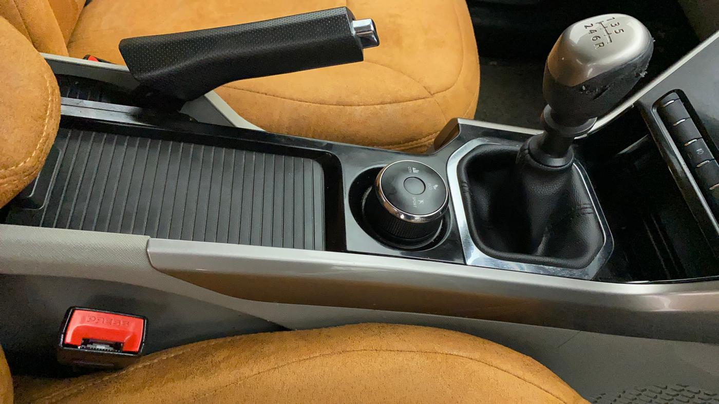 2019 Tata NEXON XZ PLUS PETROL, Petrol, Manual, 44,647 km, Gear Lever