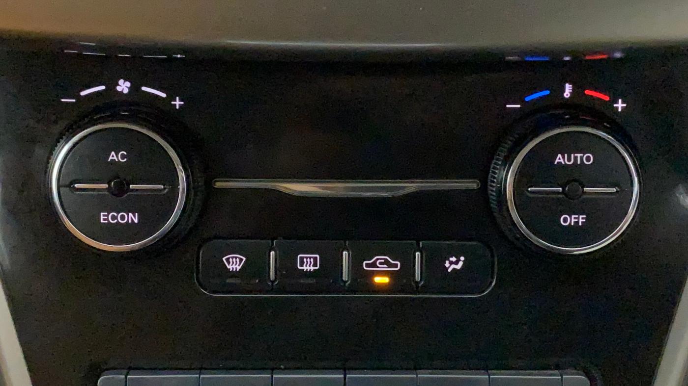 2019 Tata NEXON XZ PLUS PETROL, Petrol, Manual, 44,647 km, Automatic Climate Control
