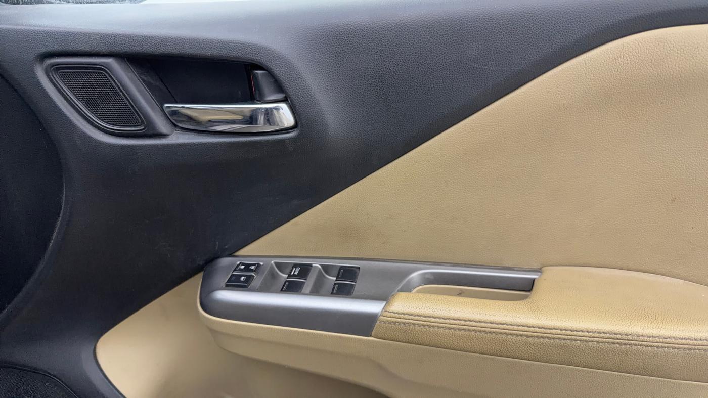 2015 Honda City 1.5L I-VTEC VX CVT, Petrol, Automatic, 63,508 km, Driver Side Door Panels Control