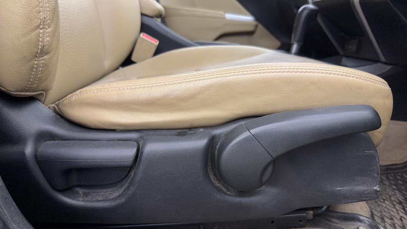 2015 Honda City 1.5L I-VTEC VX CVT, Petrol, Automatic, 63,508 km, Driver Side Adjustment Panel