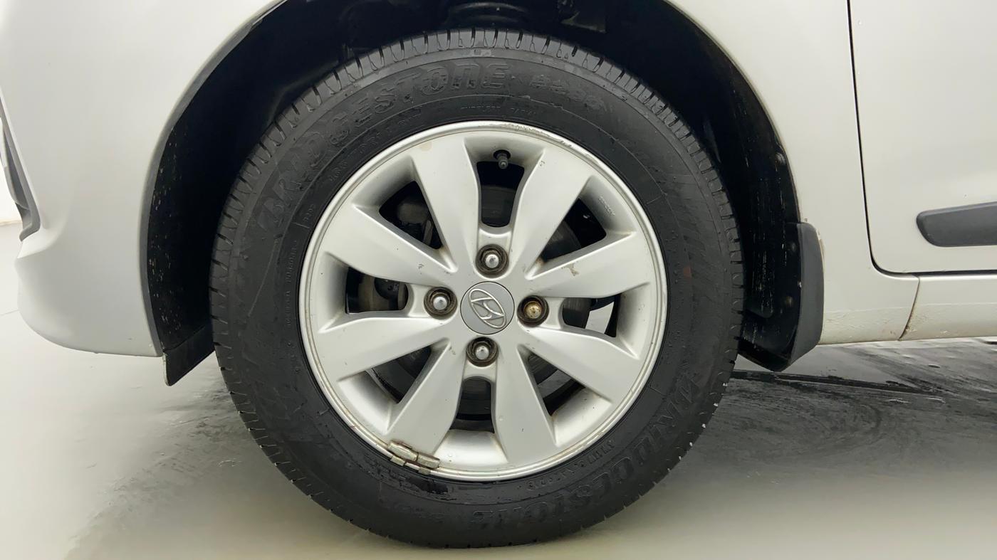 2015 Hyundai Xcent SX 1.2, CNG, Manual, 59,007 km, Left Front Wheel