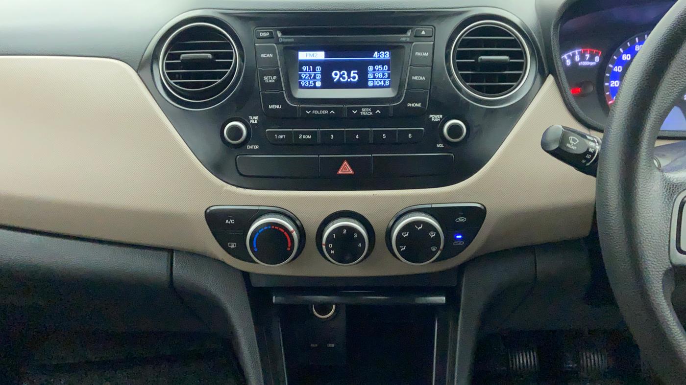2015 Hyundai Xcent SX 1.2, CNG, Manual, 59,007 km, Air Conditioner