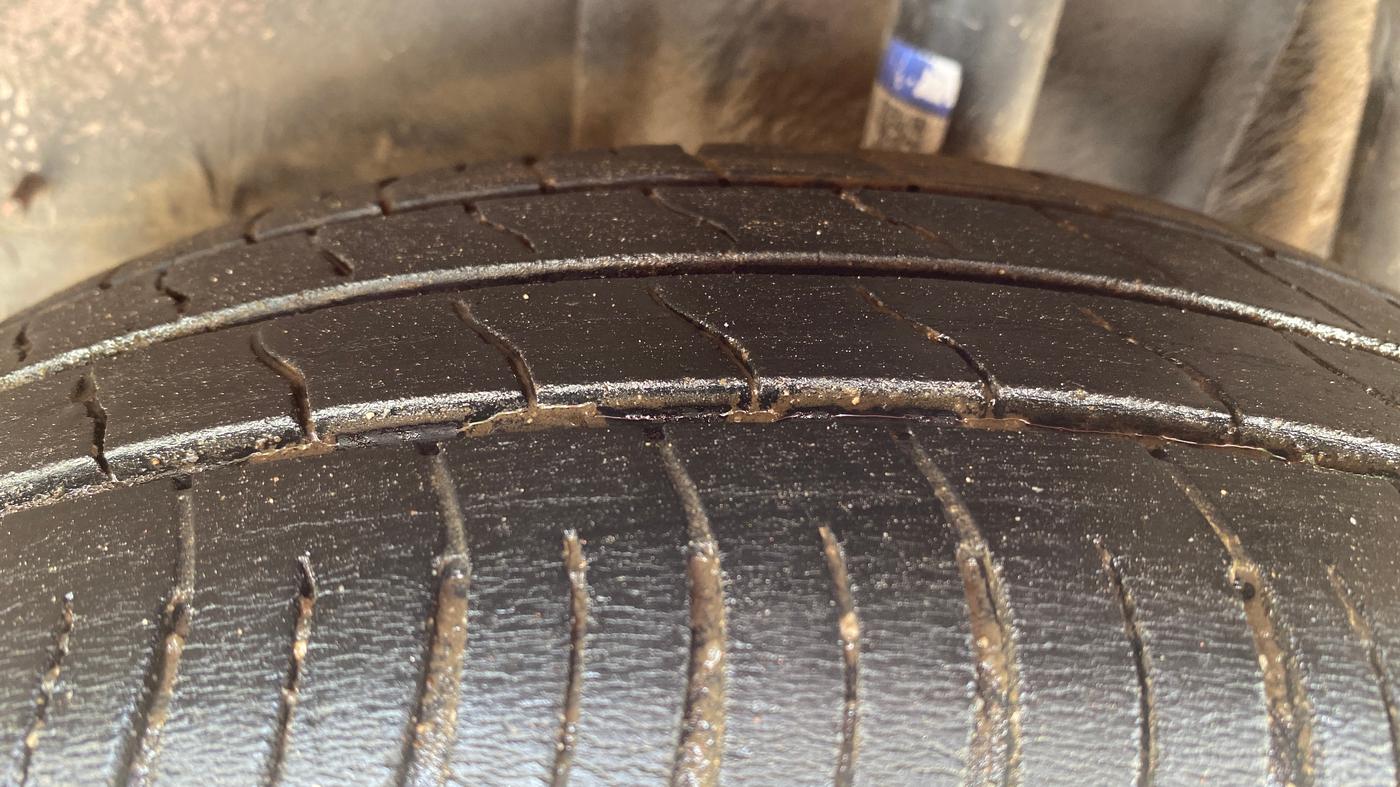 2018 Tata TIGOR XM PETROL, CNG, Manual, 92,069 km, Left Rear Tyre Tread