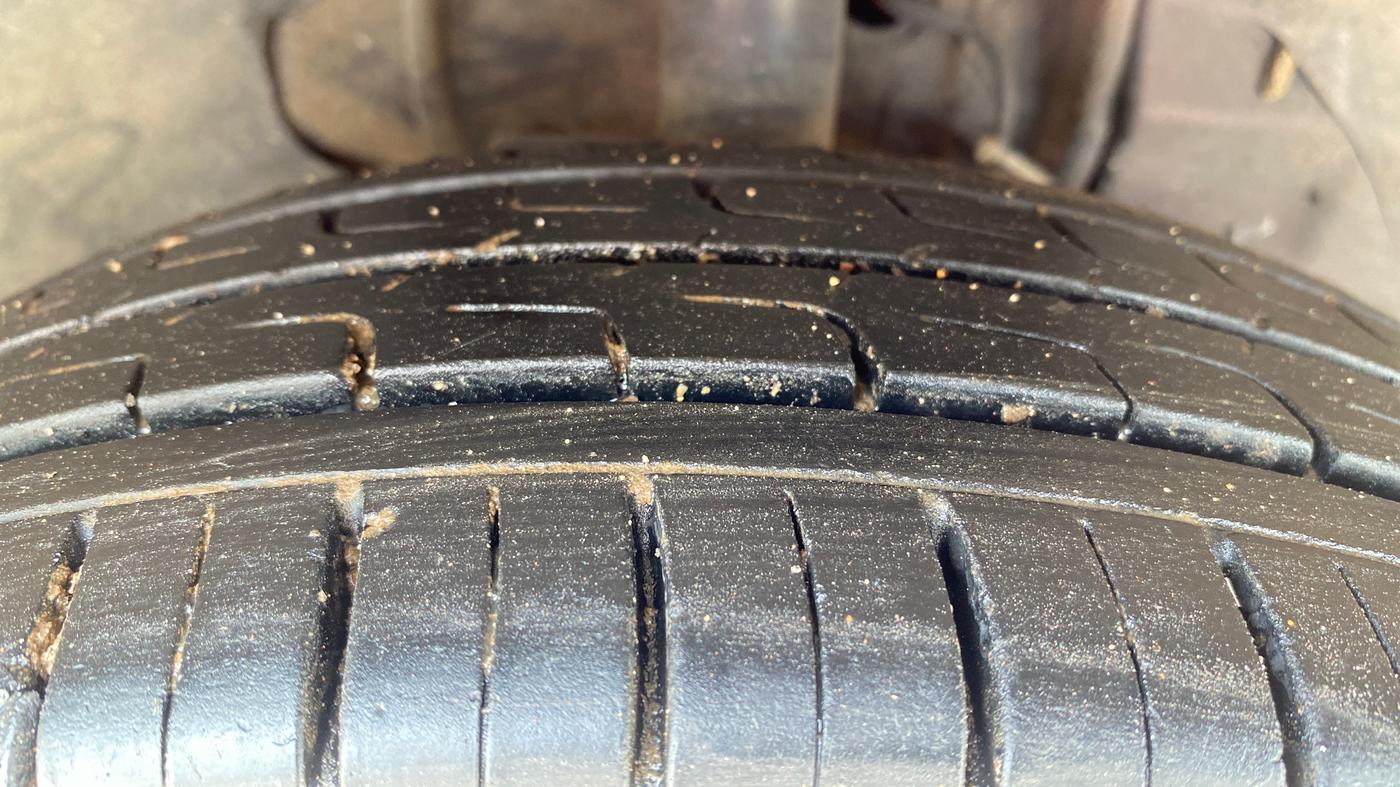 2018 Tata TIGOR XM PETROL, CNG, Manual, 92,069 km, Right Front Tyre Tread
