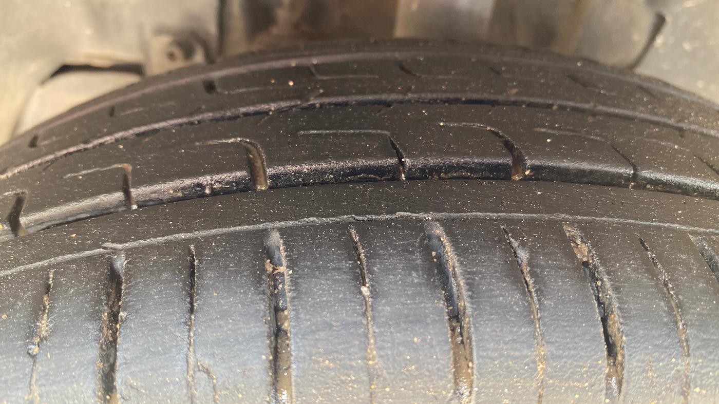 2018 Tata TIGOR XM PETROL, CNG, Manual, 92,069 km, Left Front Tyre Tread