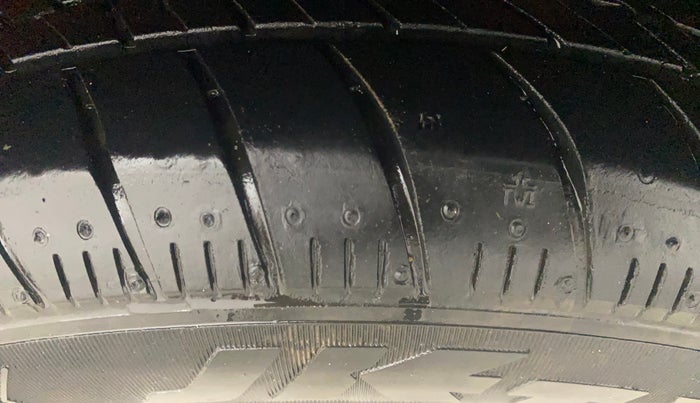 2022 Maruti S PRESSO VXI (O) AMT, Petrol, Automatic, 26,919 km, Right Front Tyre Tread