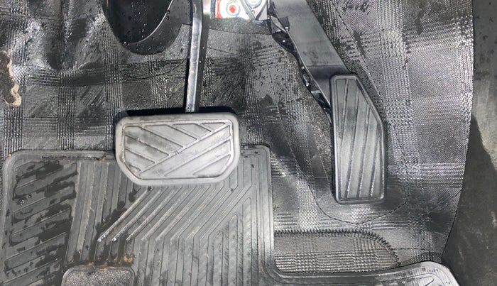 2022 Maruti S PRESSO VXI (O) AMT, Petrol, Automatic, 26,919 km, Pedals