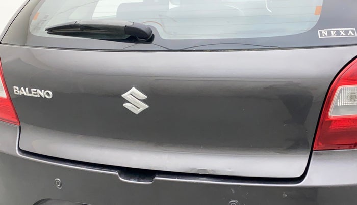 2017 Maruti Baleno DELTA PETROL 1.2, Petrol, Manual, 40,410 km, Dicky (Boot door) - Minor scratches