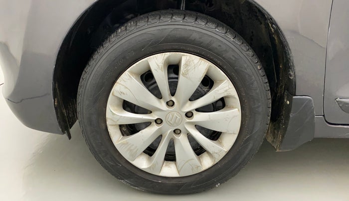 2017 Maruti Baleno DELTA PETROL 1.2, Petrol, Manual, 40,410 km, Left Front Wheel