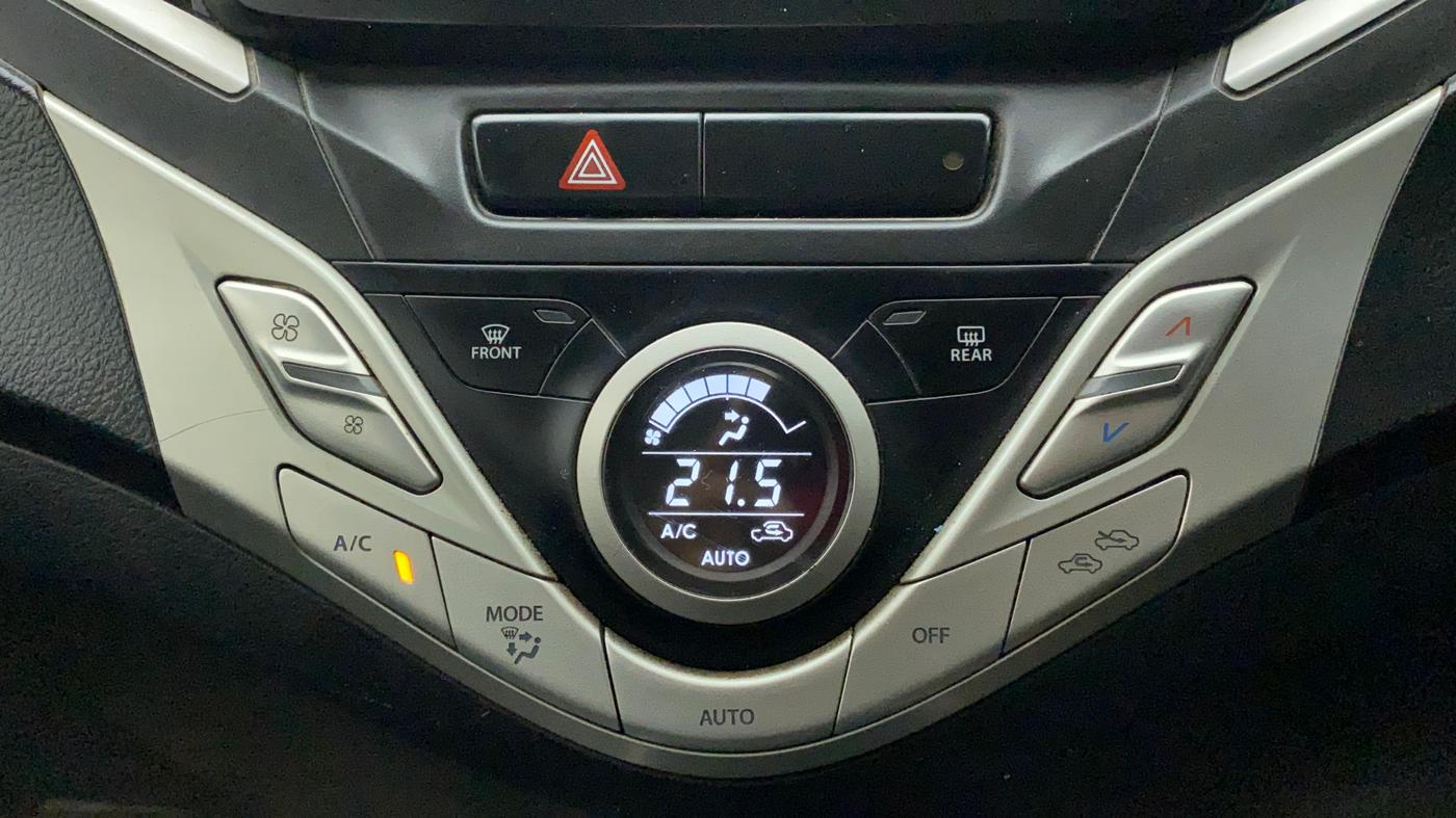 2017 Maruti Baleno DELTA PETROL 1.2, Petrol, Manual, 40,410 km, Automatic Climate Control