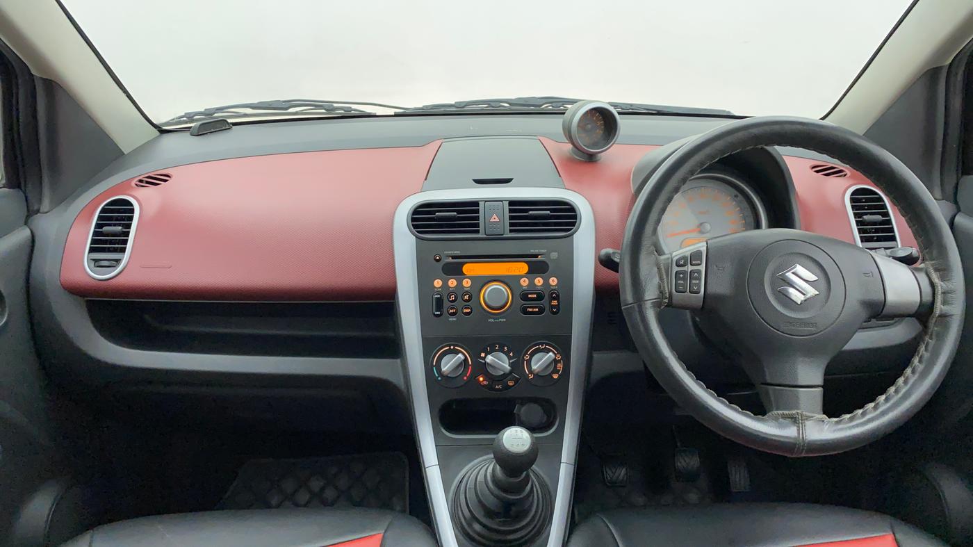 2013 Maruti Ritz ZXI, Petrol, Manual, 14,047 km, Dashboard