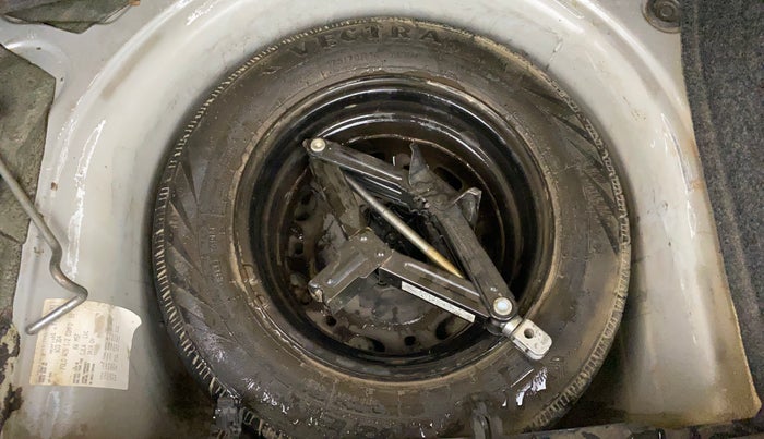 2015 Volkswagen Polo COMFORTLINE 1.2L, Petrol, Manual, 88,060 km, Spare Tyre