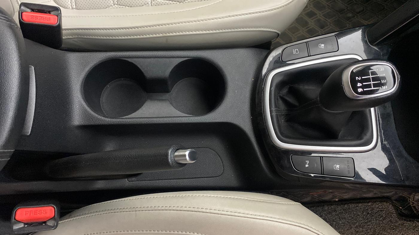 2020 KIA SELTOS HTX PLUS 1.5 DIESEL, Diesel, Manual, 1,39,258 km, Gear Lever