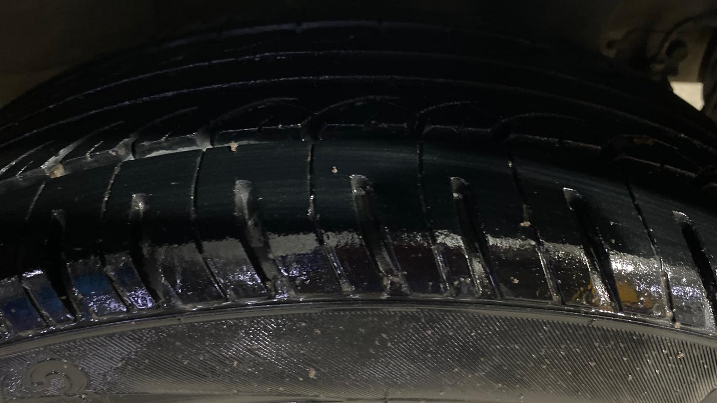 2014 Hyundai Xcent S (O) 1.2, Petrol, Manual, 48,263 km, Left Rear Tyre Tread