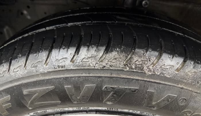 2017 Maruti Ciaz SIGMA 1.4 MT PETROL, Petrol, Manual, 54,982 km, Left Front Tyre Tread