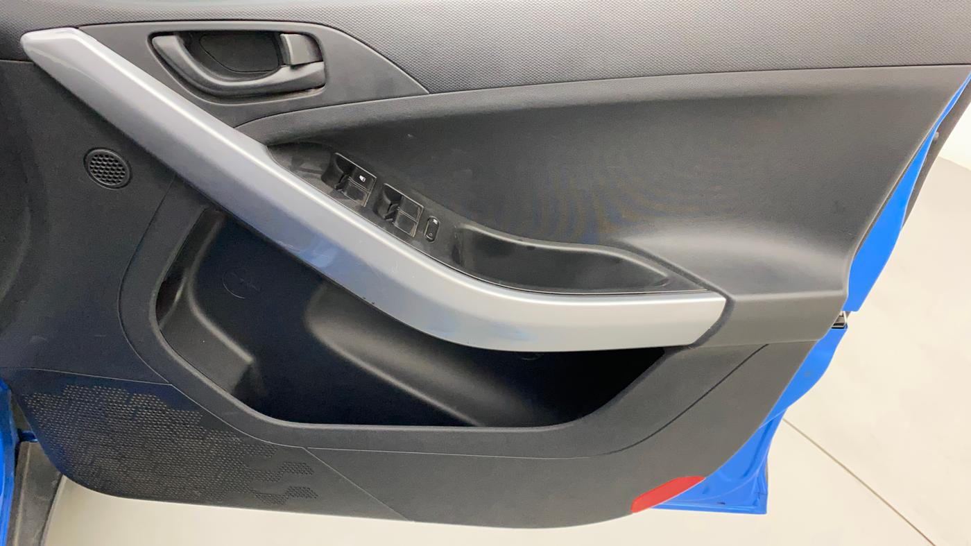 2021 Tata NEXON XMA SUNROOF PETROL, Petrol, Automatic, 4,351 km, Driver Side Door Panels Control