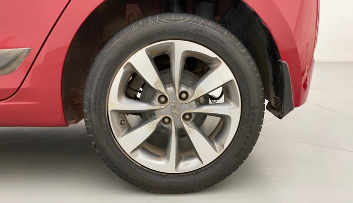 2016 Hyundai Elite i20 ASTA 1.2 (O), Petrol, Manual, 33,739 km, Left Rear Wheel