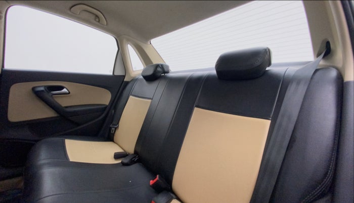 2016 Volkswagen Ameo HIGHLINE1.5L, Diesel, Manual, 1,03,789 km, Right Side Rear Door Cabin