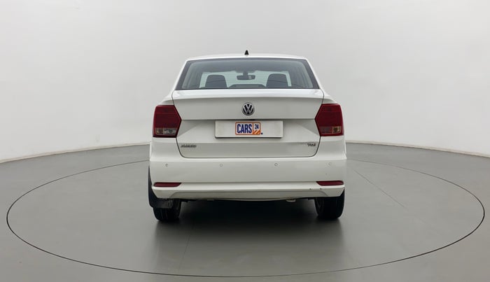 2016 Volkswagen Ameo HIGHLINE1.5L, Diesel, Manual, 1,03,789 km, Back/Rear