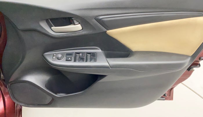 2018 Honda Jazz 1.2L I-VTEC SV, Petrol, Manual, 91,028 km, Driver Side Door Panels Control