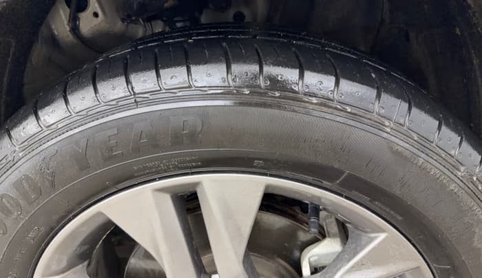 2021 KIA SELTOS HTX IVT 1.5 PETROL, Petrol, Automatic, 52,882 km, Right Front Tyre Tread
