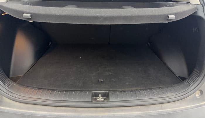 2021 KIA SELTOS HTX IVT 1.5 PETROL, Petrol, Automatic, 52,882 km, Boot Inside