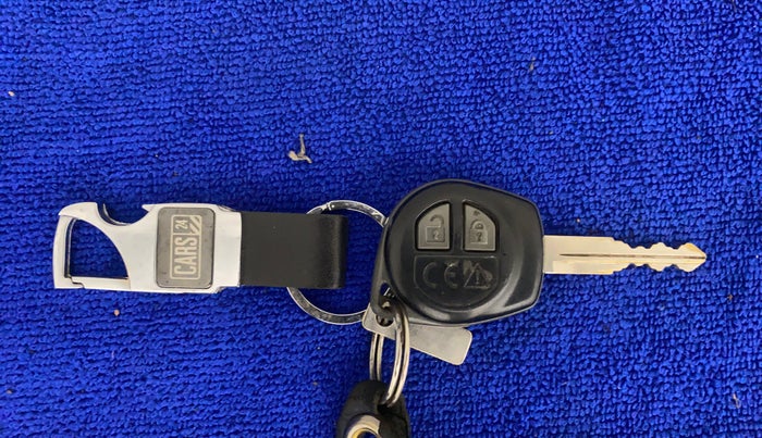 2017 Maruti Baleno DELTA PETROL 1.2, Petrol, Manual, 35,708 km, Key Close Up