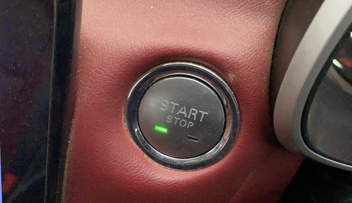 2023 MG ASTOR SAVVY 1.3 TURBO AT S RED, Petrol, Automatic, 25,694 km, Keyless Start/ Stop Button