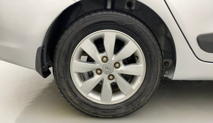2014 Hyundai Xcent S 1.2, Petrol, Manual, 63,251 km, Right Rear Wheel