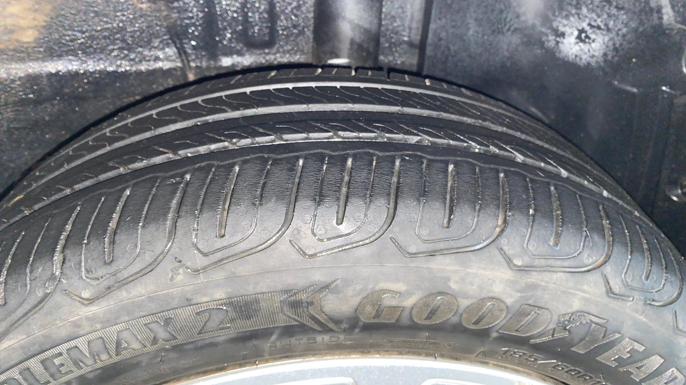 2022 Tata ALTROZ XM PLUS DIESEL, Diesel, Manual, 35,038 km, Left Rear Tyre Tread