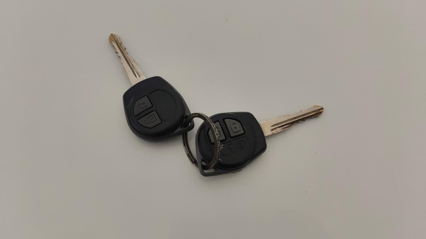 2018 Maruti Wagon R 1.0 VXI (O) AMT, Petrol, Automatic, 54,686 km, Key Close Up