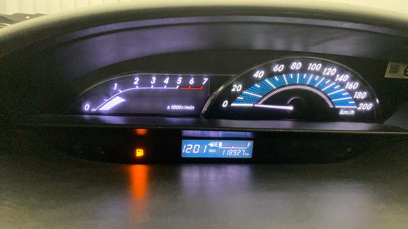2017 Toyota Etios CROSS 1.4 VD, Diesel, Manual, 1,18,957 km, Odometer Image