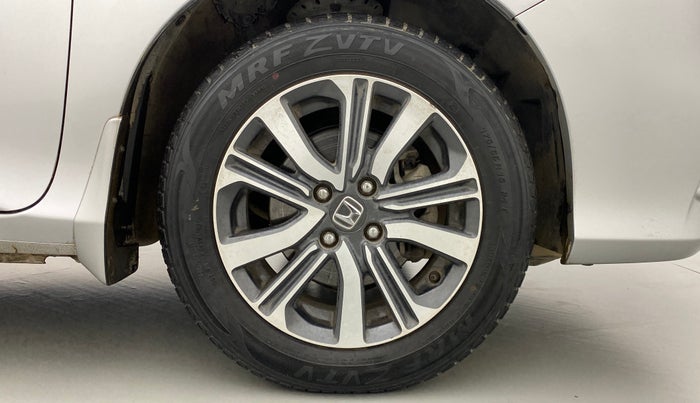 2017 Honda City V MT PETROL, Petrol, Manual, 24,891 km, Right Front Wheel