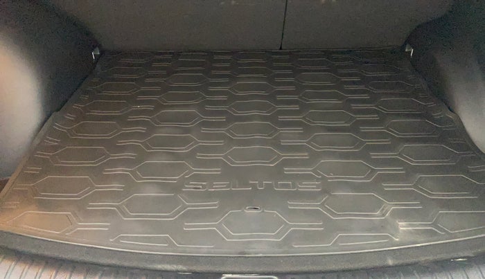 2020 KIA SELTOS GTX PLUS DCT 1.4 PETROL, Petrol, Automatic, 71,012 km, Boot Inside