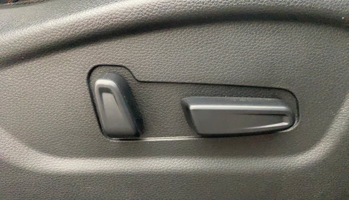 2020 KIA SELTOS GTX PLUS DCT 1.4 PETROL, Petrol, Automatic, 71,012 km, Driver Side Adjustment Panel