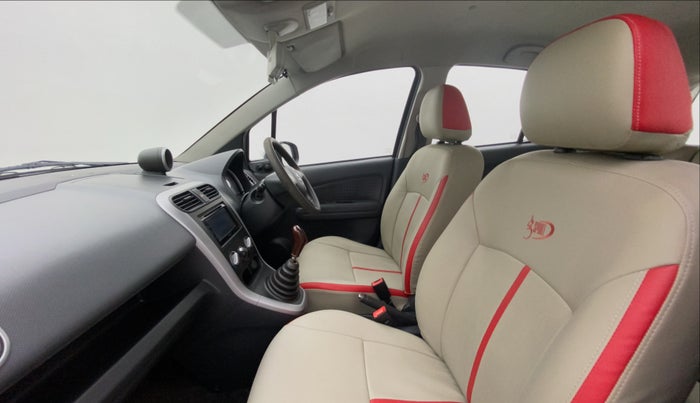 2013 Maruti Ritz VXI, Petrol, Manual, 80,297 km, Right Side Front Door Cabin