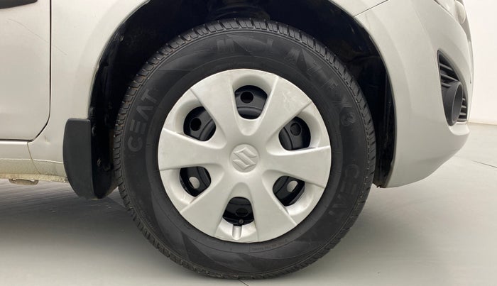 2013 Maruti Ritz VXI, Petrol, Manual, 80,297 km, Right Front Wheel