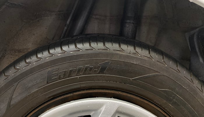 2017 Honda Jazz 1.2L I-VTEC SV, Petrol, Manual, 78,379 km, Left Rear Tyre Tread