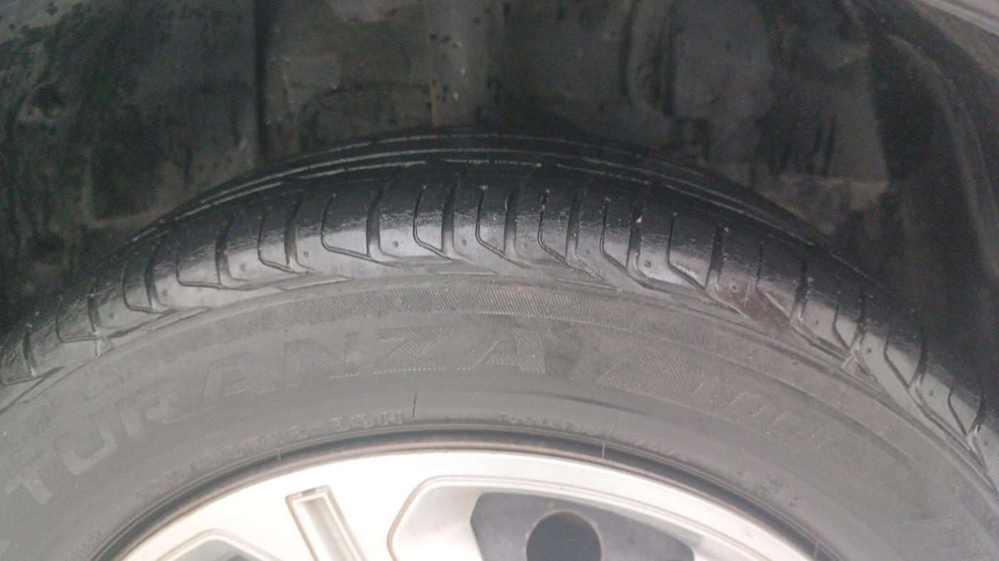 2022 Tata NEXON XM PETROL, Petrol, Manual, 34,404 km, Right Front Tyre Tread