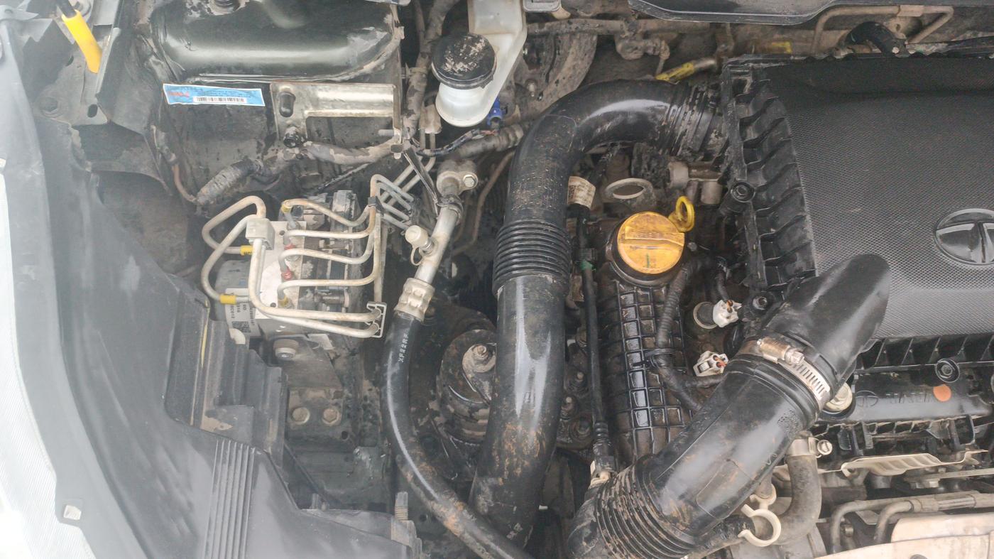 2022 Tata NEXON XM PETROL, Petrol, Manual, 34,404 km, Engine View - Right