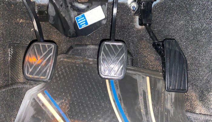 2017 Maruti Baleno ALPHA PETROL 1.2, Petrol, Manual, 95,805 km, Pedals