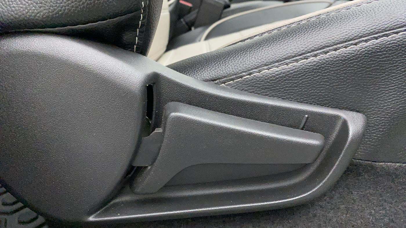 2023 Maruti Alto K10 VXI CNG, CNG, Manual, 13,396 km, Driver Side Adjustment Panel