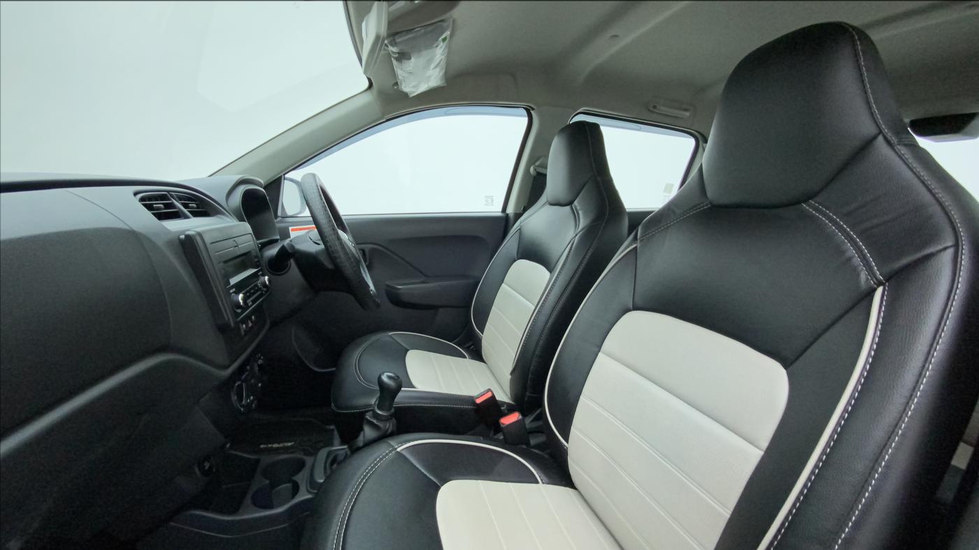 2023 Maruti Alto K10 VXI CNG, CNG, Manual, 13,396 km, Right Side Front Door Cabin