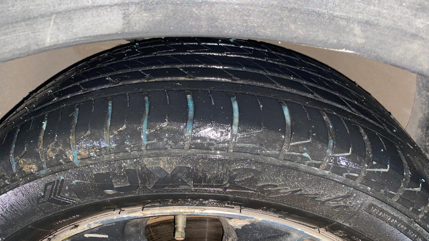 2017 Hyundai Creta SX PLUS AT 1.6 PETROL, Petrol, Automatic, 63,013 km, Left Front Tyre Tread