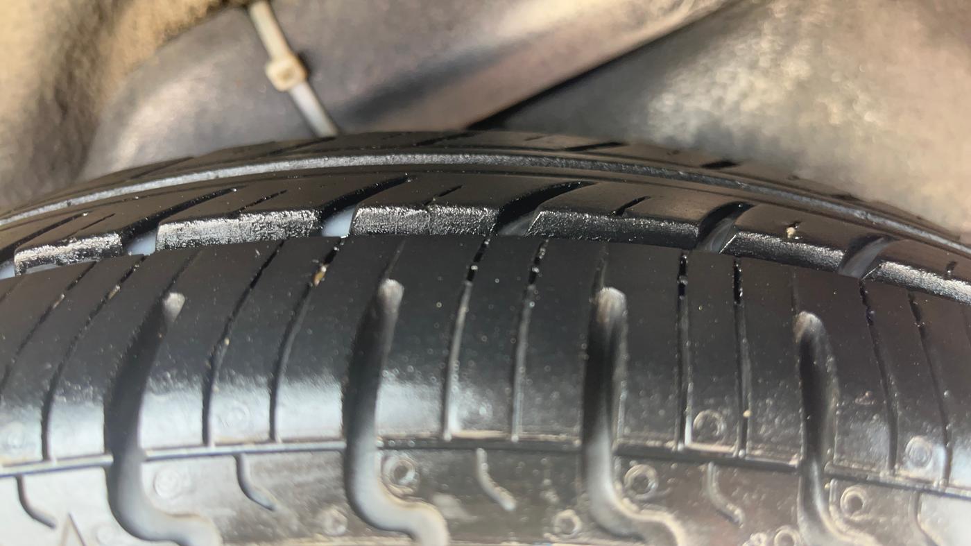 2012 Hyundai i10 MAGNA 1.2, Petrol, Manual, 79,706 km, Left Rear Tyre Tread