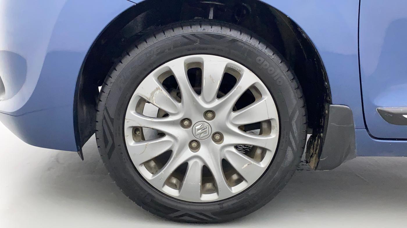 2017 Maruti Baleno ALPHA PETROL 1.2, Petrol, Manual, 42,170 km, Left Front Wheel