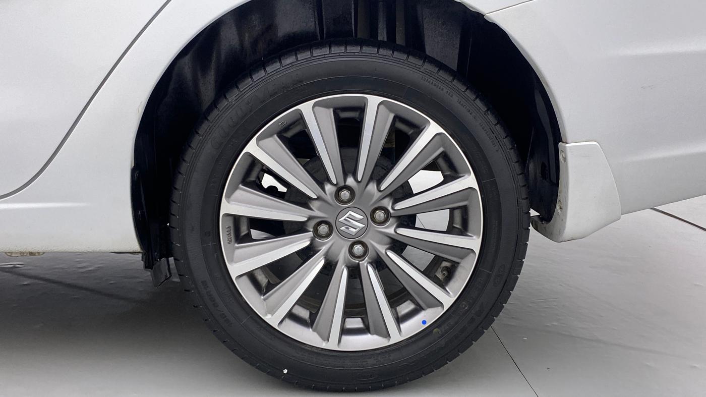 2018 Maruti Ciaz ALPHA 1.5 SHVS PETROL, Petrol, Manual, 36,809 km, Left Rear Wheel
