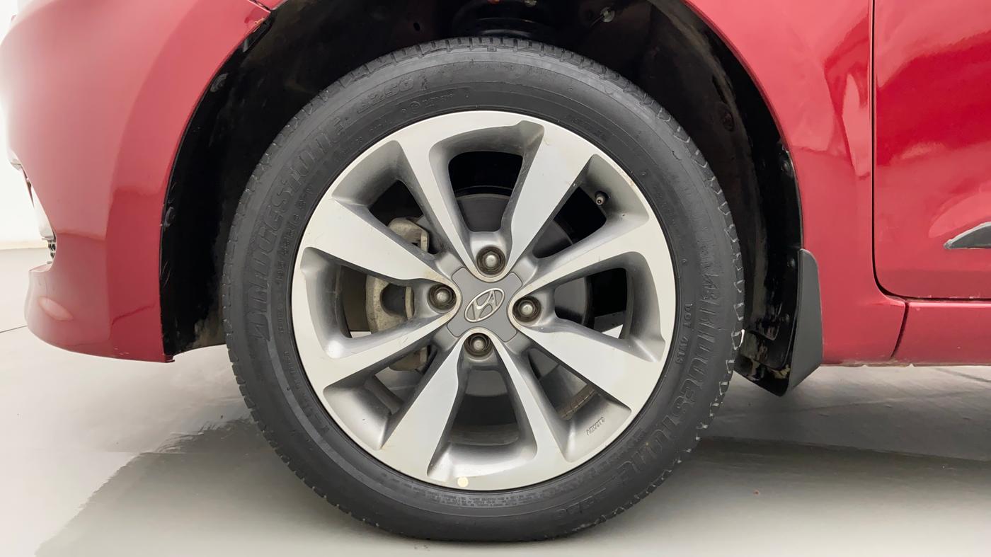 2017 Hyundai Elite i20 ASTA 1.2, Petrol, Manual, 38,282 km, Left Front Wheel
