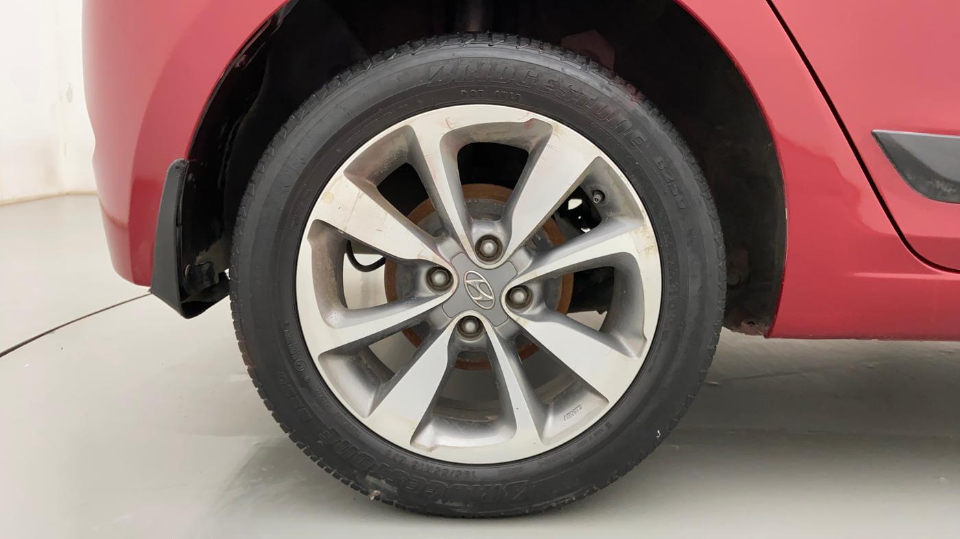 2017 Hyundai Elite i20 ASTA 1.2, Petrol, Manual, 38,282 km, Right Rear Wheel